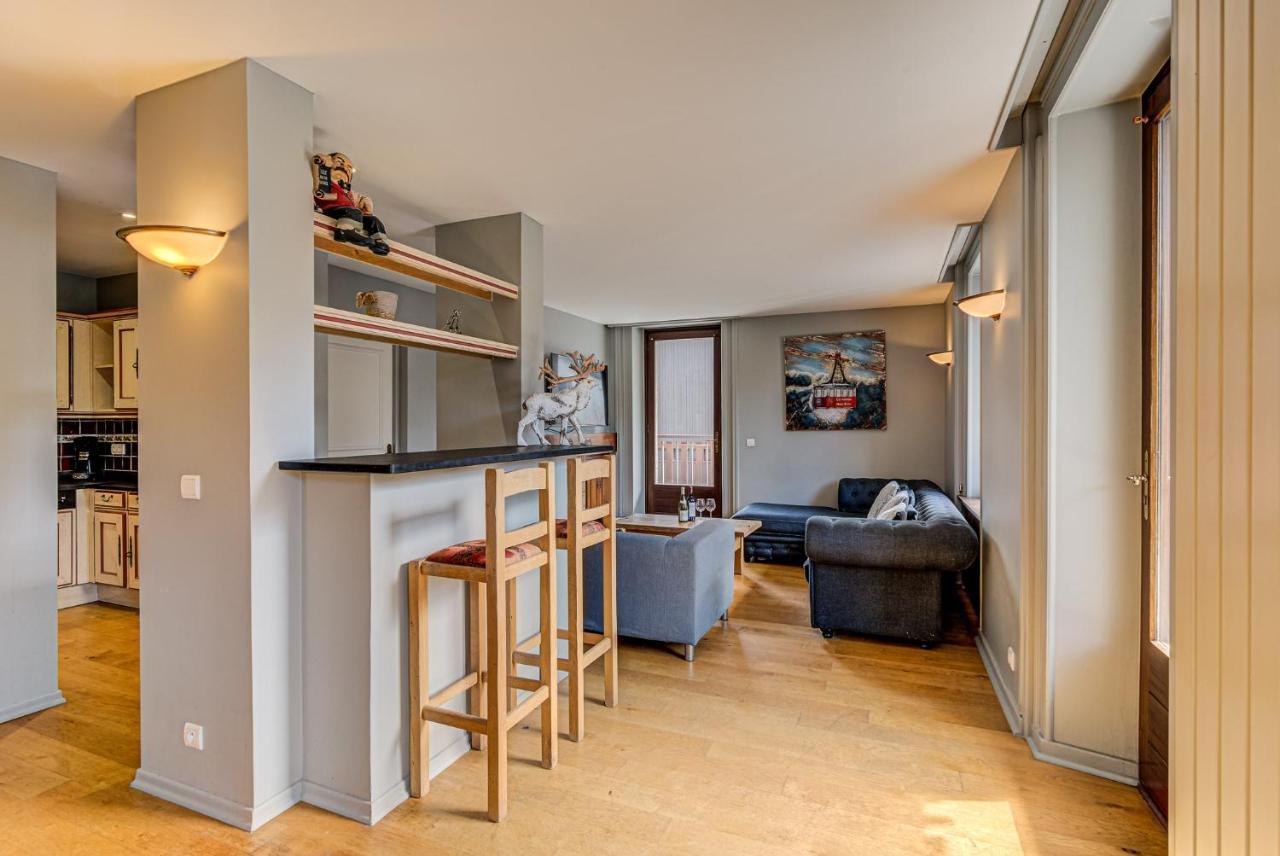 Apartment President - Alpes Travel - Central Chamonix - Sleeps 12 Ngoại thất bức ảnh